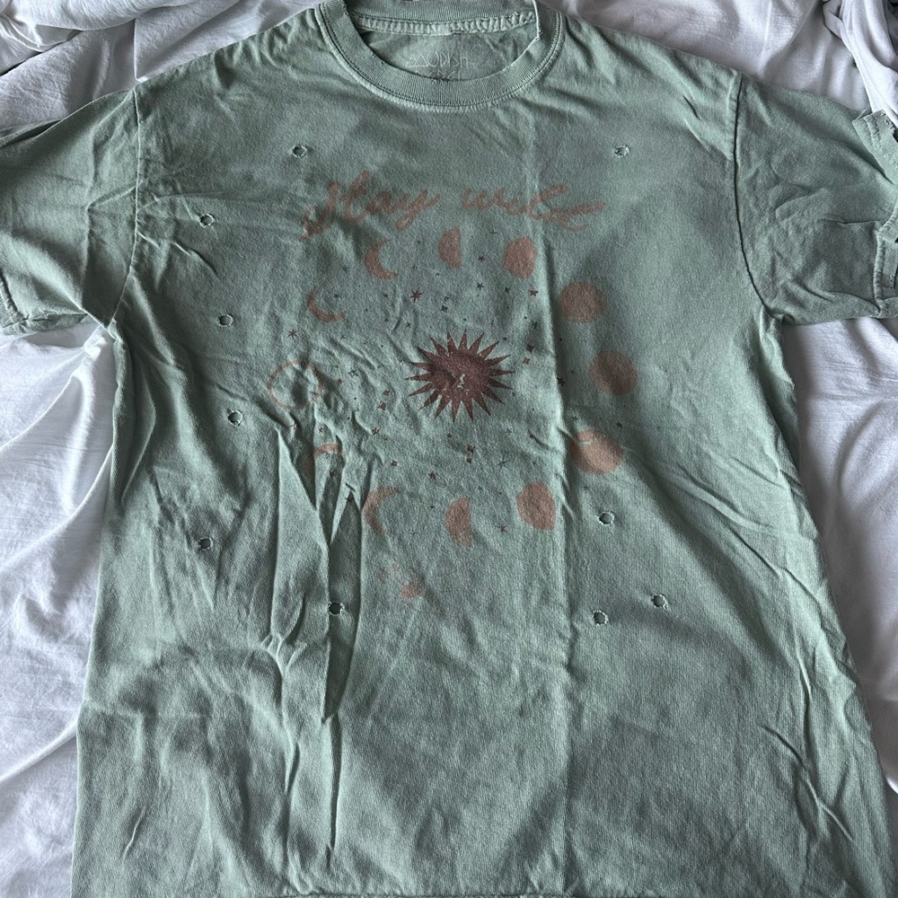 Distressed Green Graphic T-Shirt